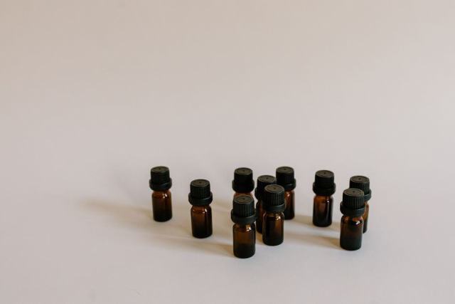 Aromathérapeute, un conseil en huiles essentielles à bien encadrer Aromathérapeute, un conseil en huiles essentielles à bien encadrer